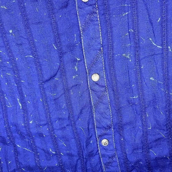 Rock 47 navy blue embroidered/studded button down sz XL - Picture 4 of 7